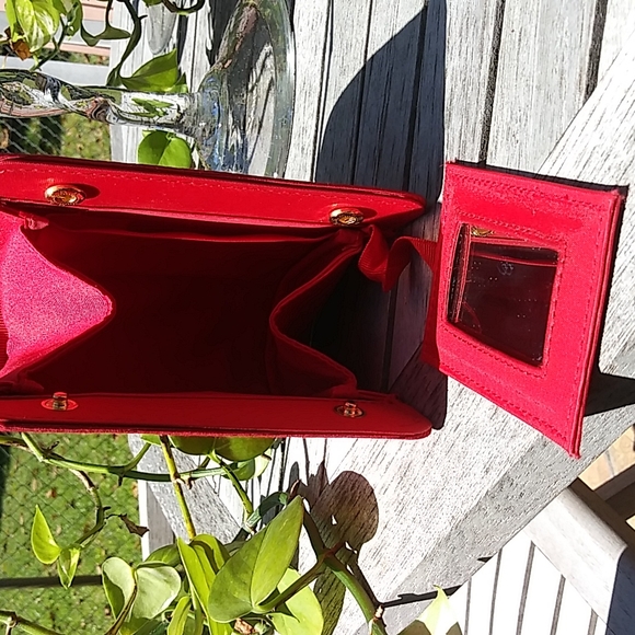 CHRISTIAN DIOR COSMETICS BAG - Picture 7 of 12